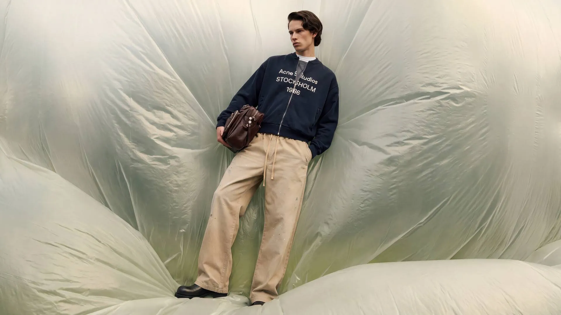 MID SEASON SALE — Contemporary