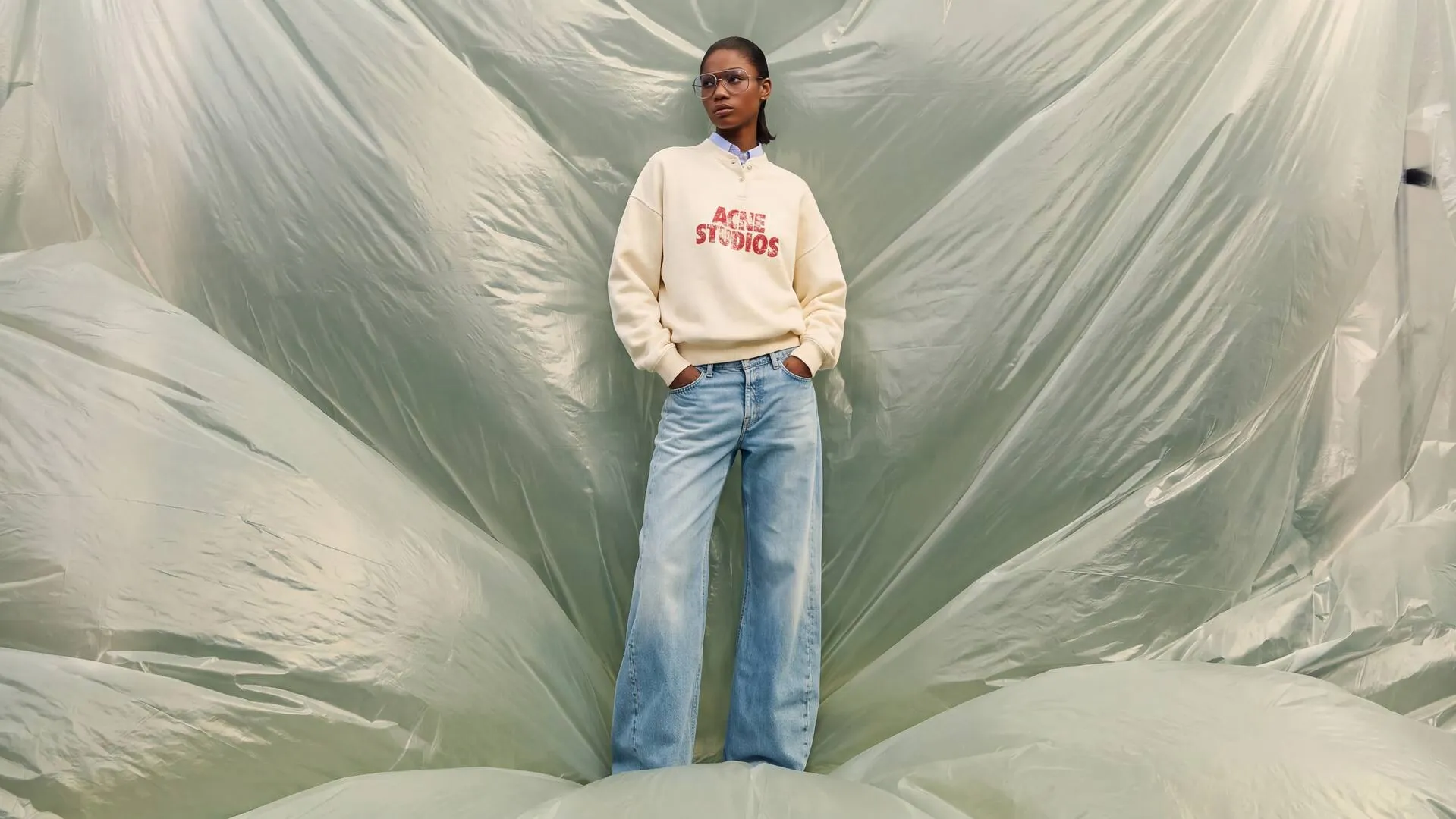 MID SEASON SALE — Contemporary