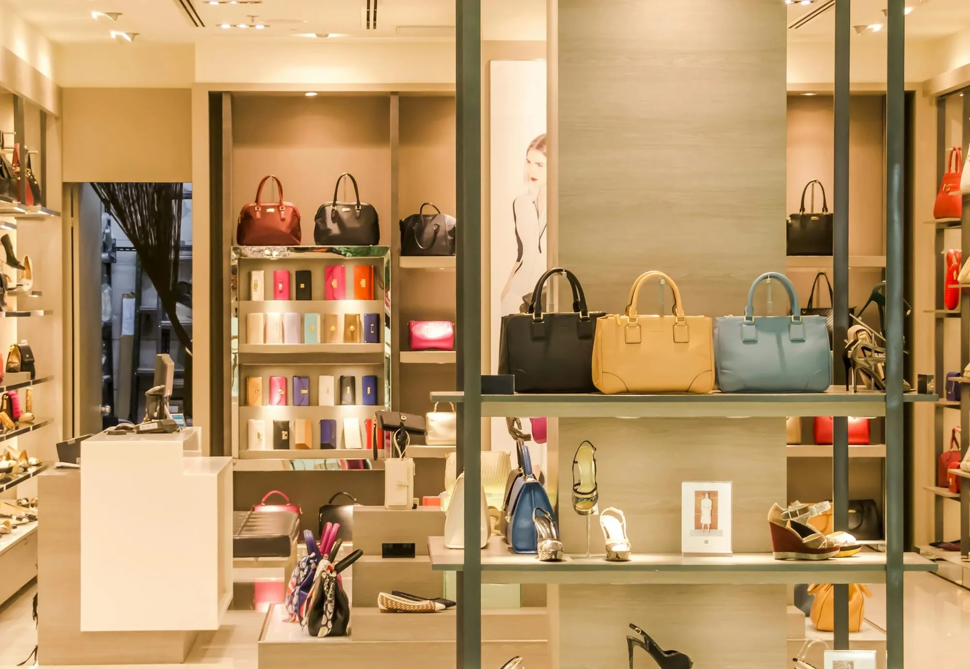 Gucci Bag Guide: The Most Popular Models, Prices and Style Tips