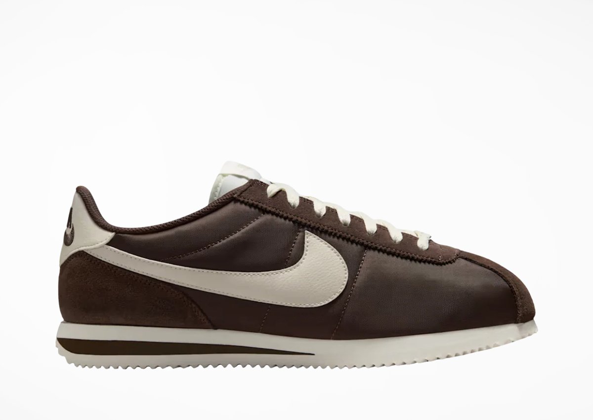 nike cortez sneaker