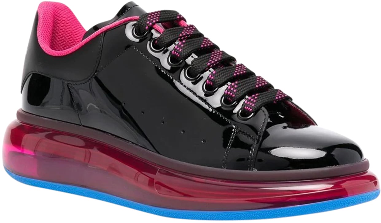 Alexander McQueen Oversized glossfinish lowtop snea Vanaf €590,