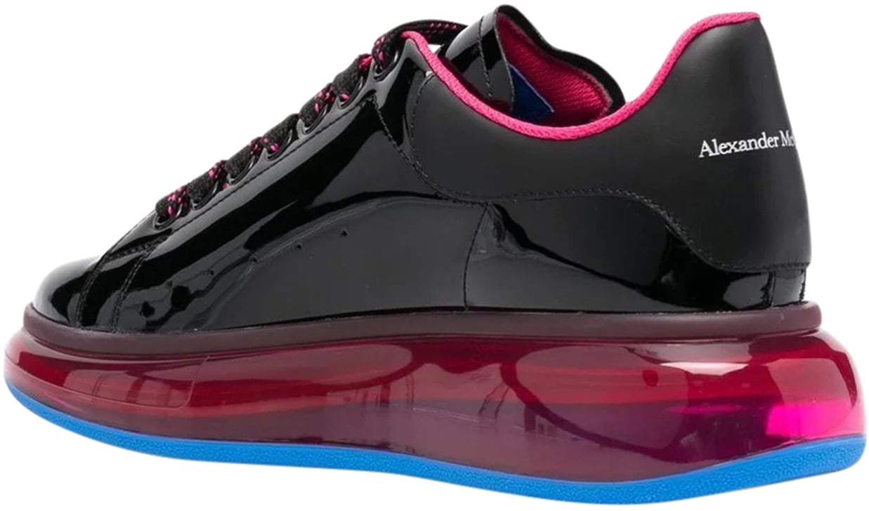 Alexander McQueen Oversized glossfinish lowtop snea Vanaf €590,