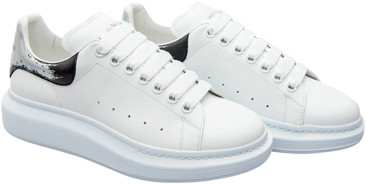 Alexander McQueen Oversized lace-up low-top sneakers | Vanaf € 550,-