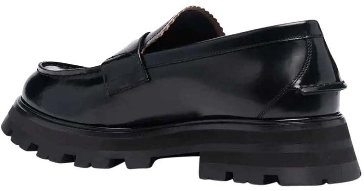 Alexander McQueen ridged leather loafers Zwart