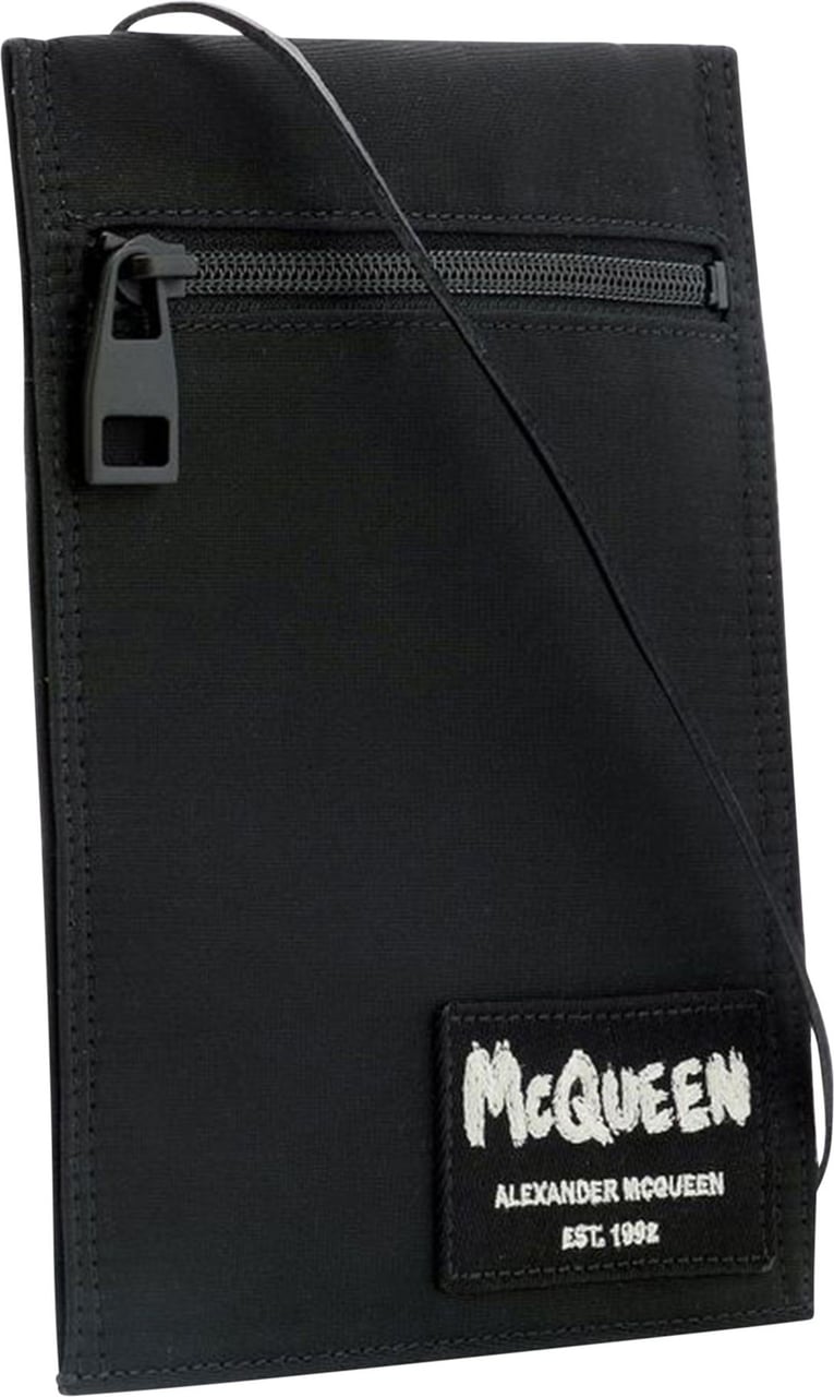 Alexander McQueen logo patch shoulder bag Zwart