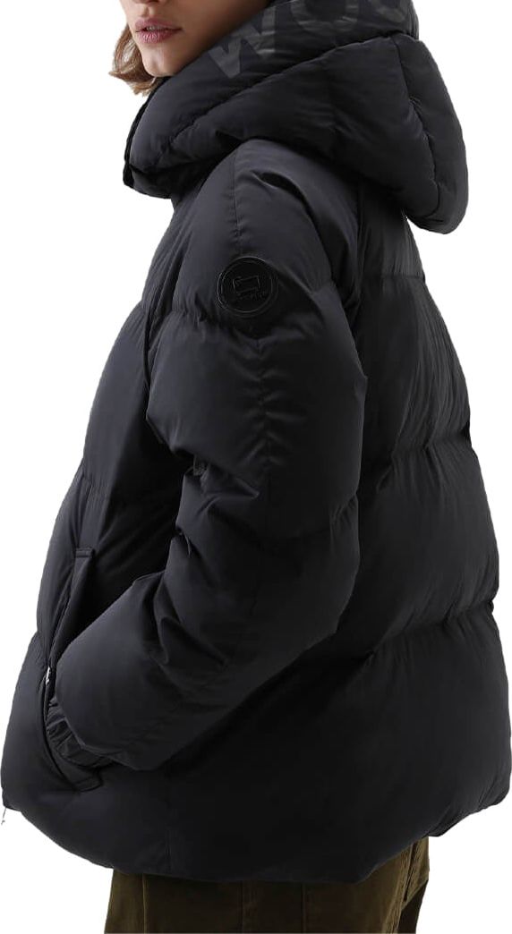Woolrich Alsea Crop Black Cropped Hooded Down Jacket Black Zwart