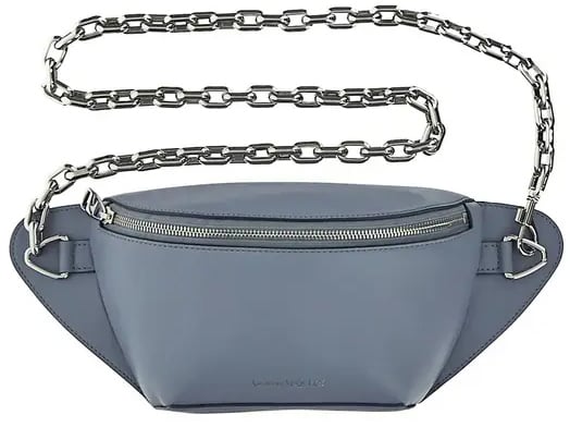 Alexander McQueen logo-embossed leather belt bag Grijs