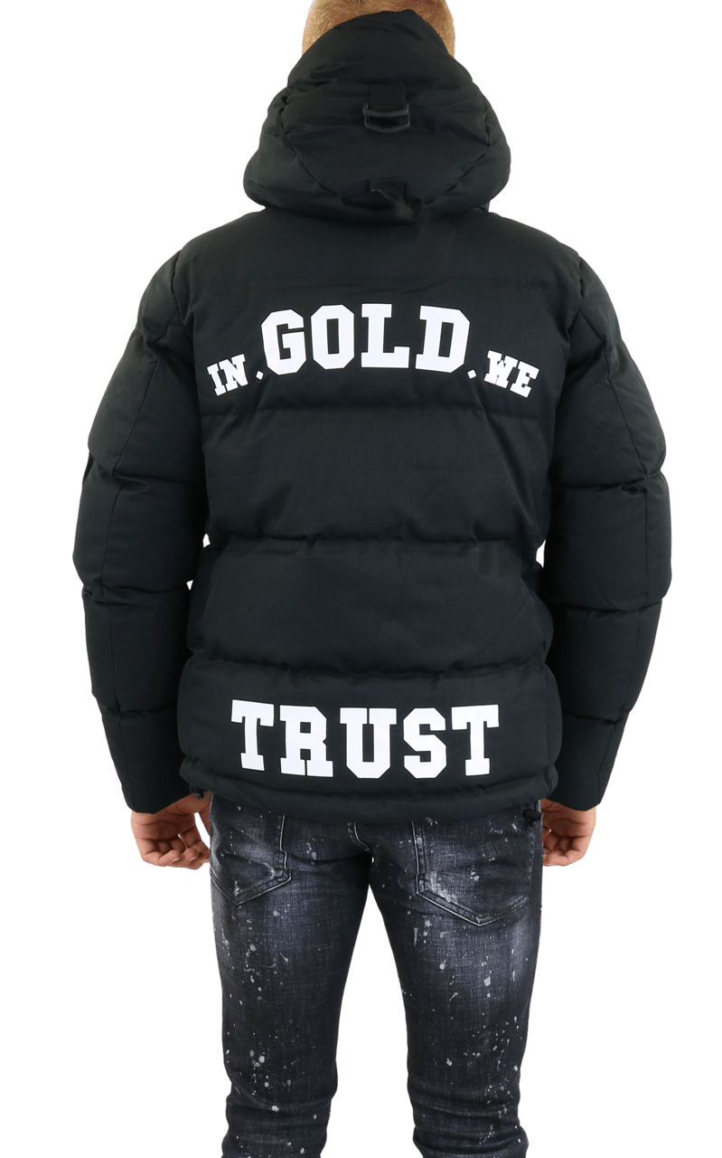 In Gold We Trust The Storm 2.0 Jet Black Zwart