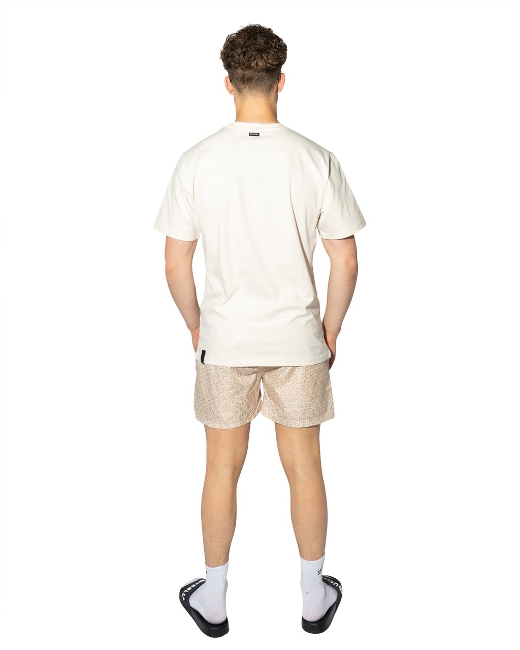 Quotrell University T-shirt | Off White/black Wit