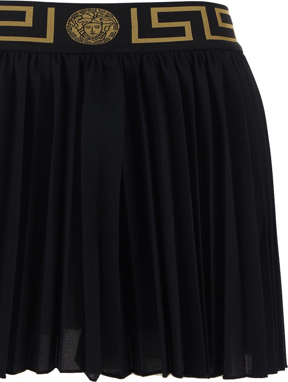 Versace Greca Border Pleated Shorts Zwart
