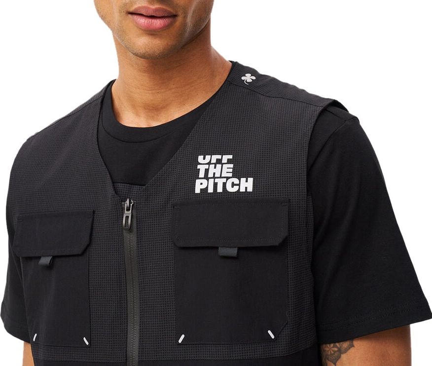 OFF THE PITCH X Robey Tammy Woven Bi-Stretch Utility Vest Heren Zwart Zwart