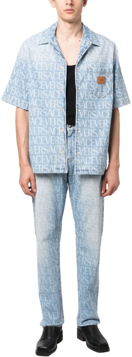 Versace All-Over Logo Jeans Blauw