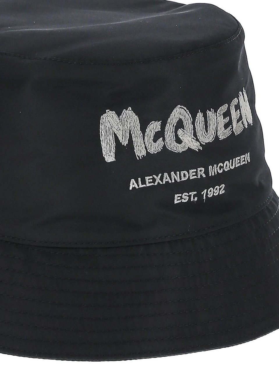 Alexander McQueen Graffiti Logo Bucket Hat Zwart