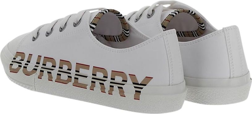 Burberry Low Top Sneakers Wit