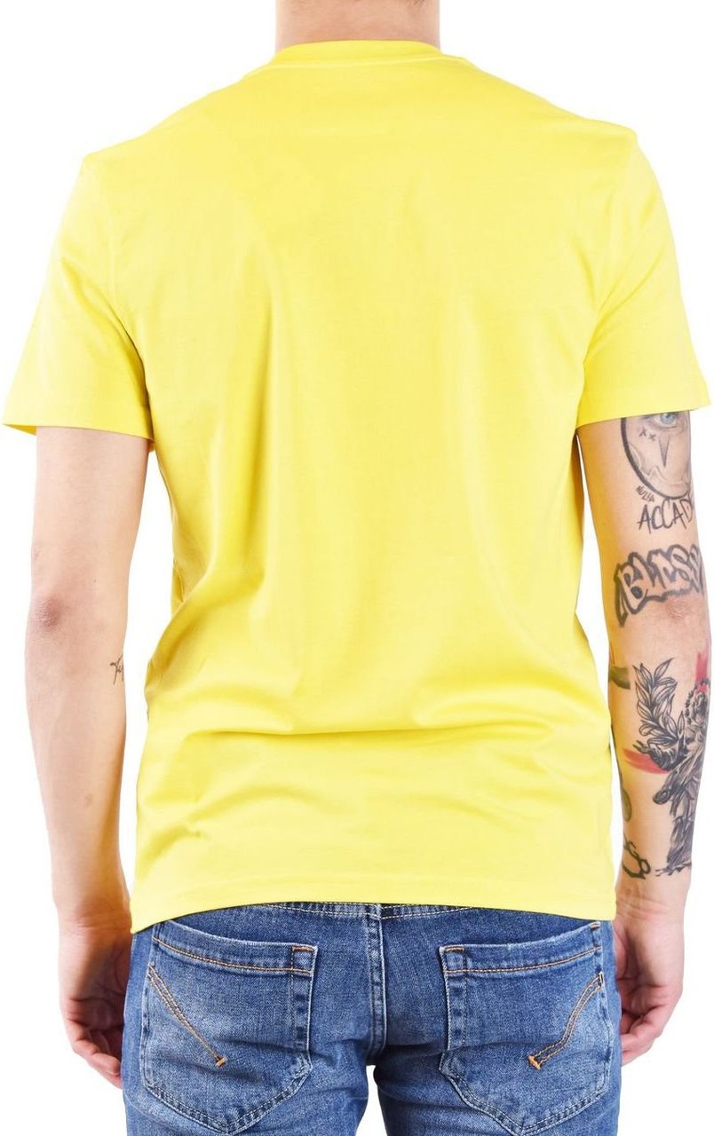Moschino T-shirts Yellow Geel