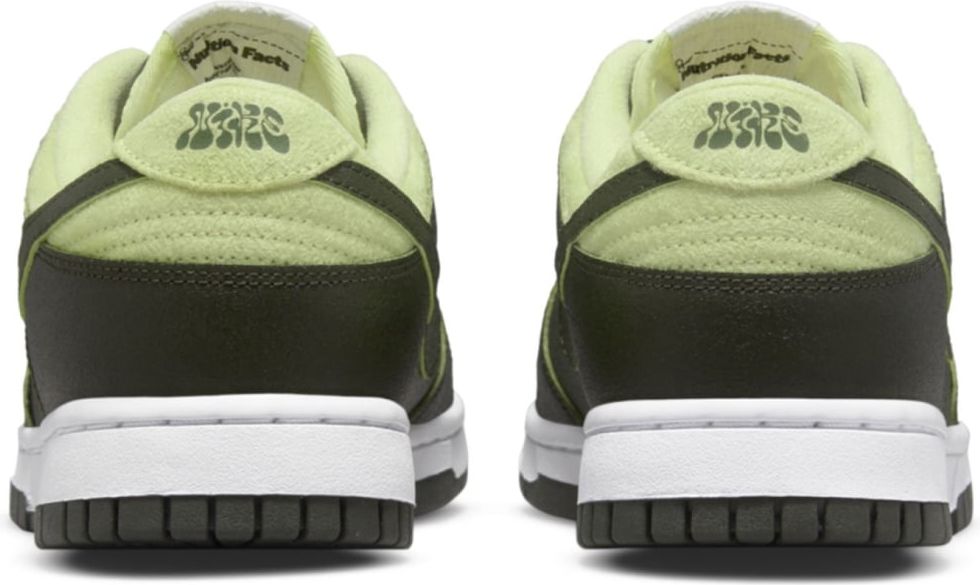 Nike Dunk Low Avocado Sneakers Groen