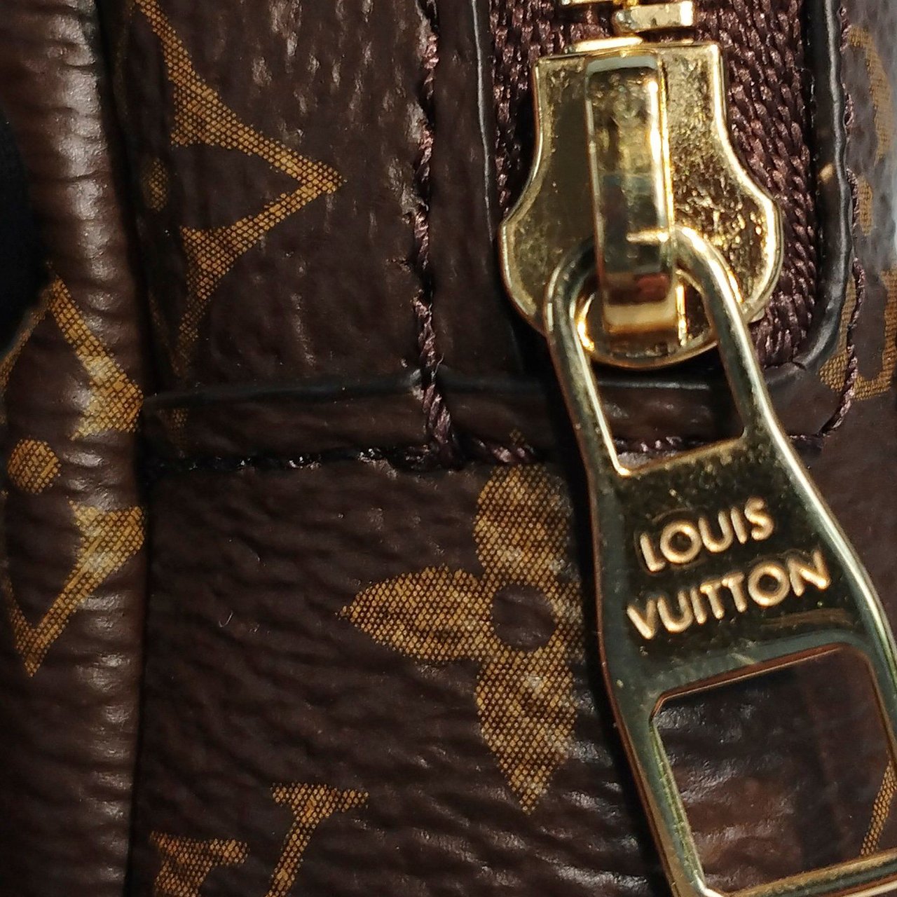 Louis Vuitton Monogram Party Palm Springs Arm Bracelet - Black, Gold-Plated  Wrap, Bracelets - LOU698616