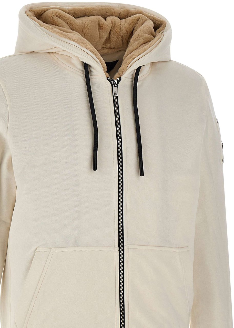 Moose Knuckles Sweaters White Wit