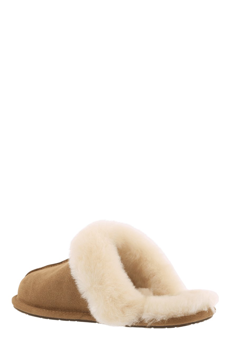 UGG Australia Sandals Beige Beige