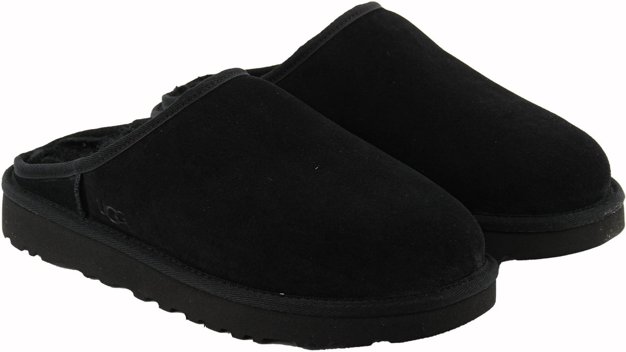 UGG M Classic Slip-On Zwart
