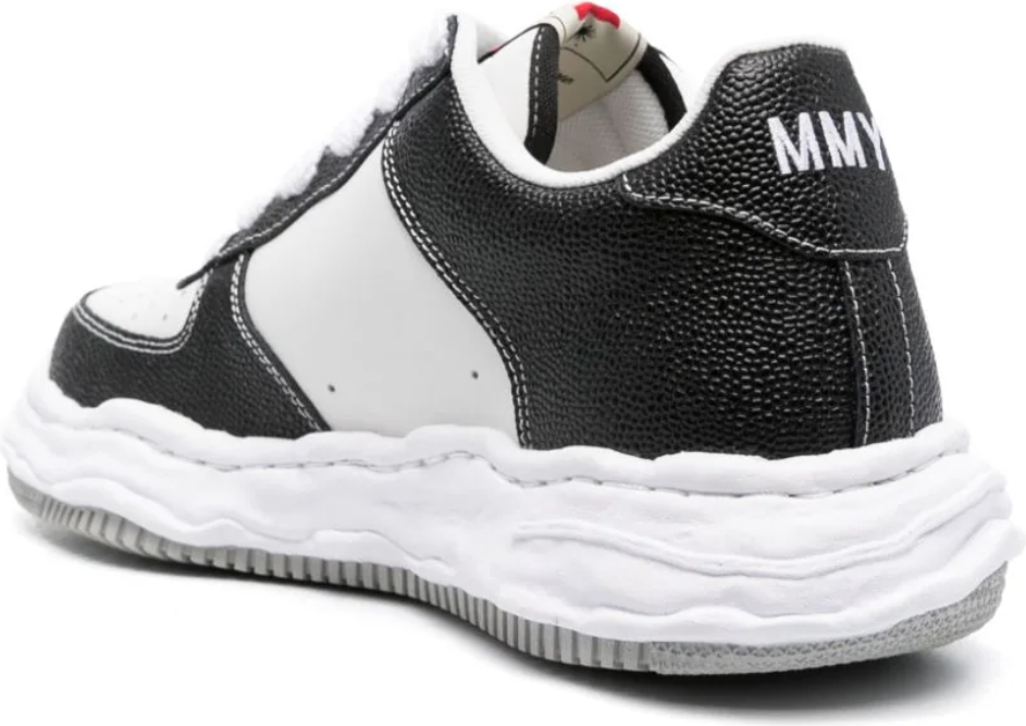 Maison Mihara Yasuhiro Wayne Low Original Sole Basket Leather Low Top Sneaker Black/white Wit