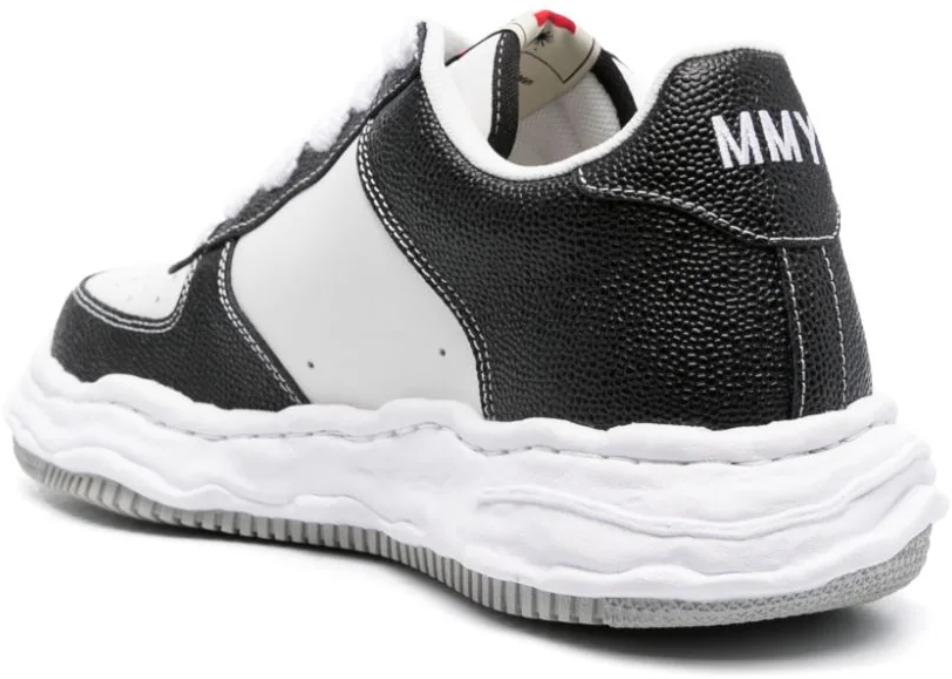 Maison Mihara Yasuhiro Wayne Low Original Sole Basket Leather Low Top Sneaker Black/white Wit