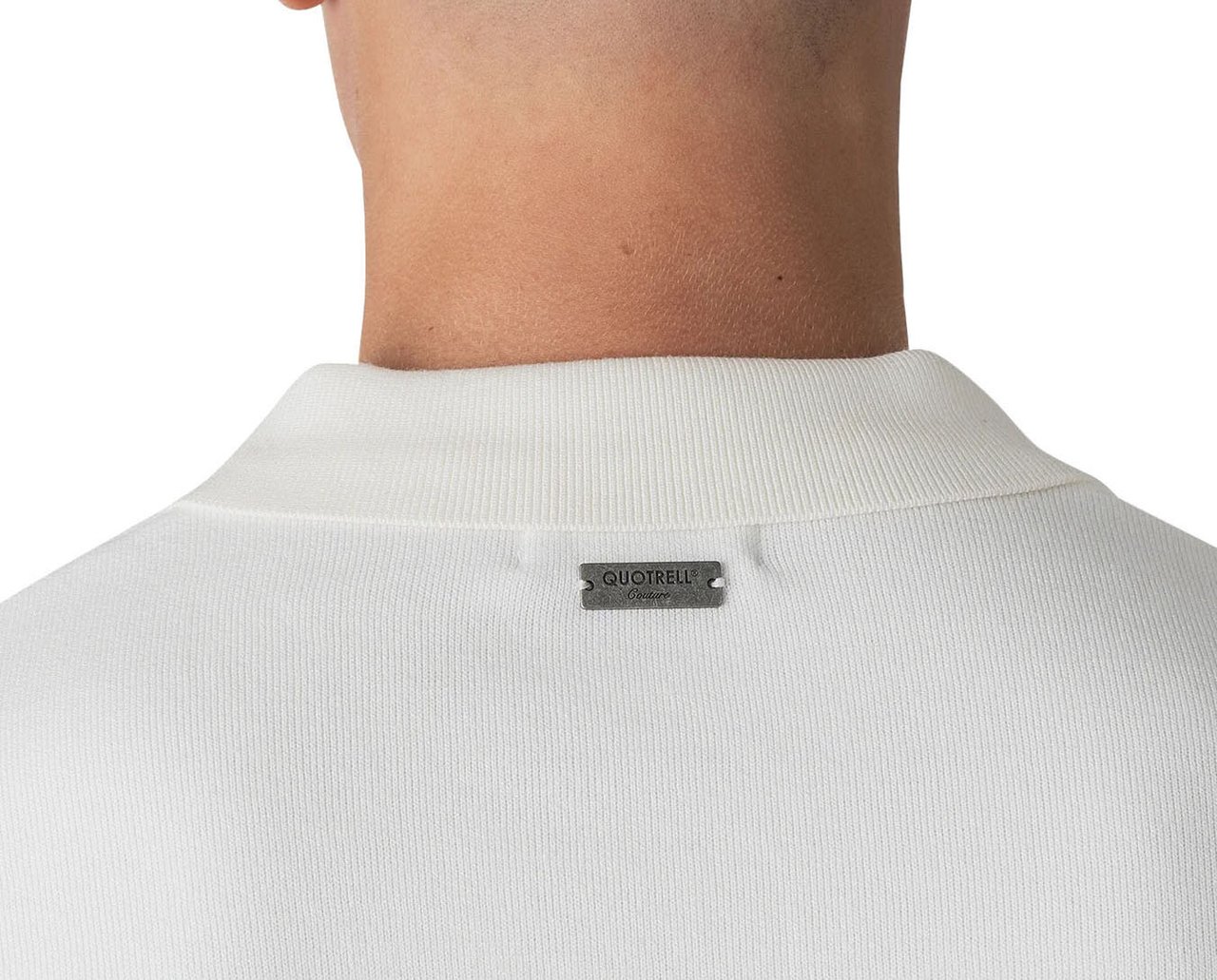 Quotrell Couteux Knitted Button Up | Ecru Beige