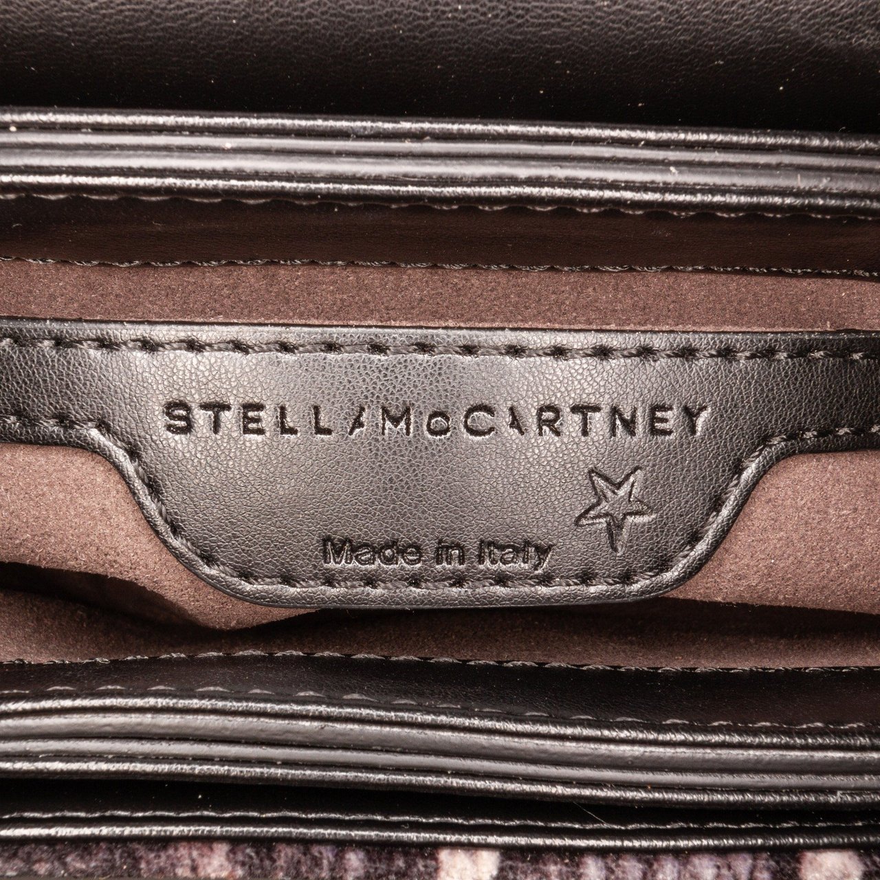 Stella McCartney Embossed Snakeskin Falabella Box Zwart