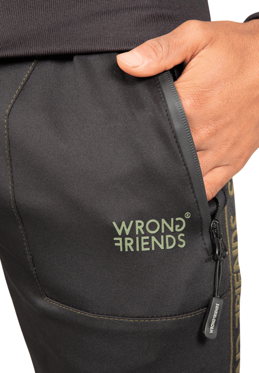 Wrong Friends LYON TRACK PANTS - BLACK/GREEN Groen
