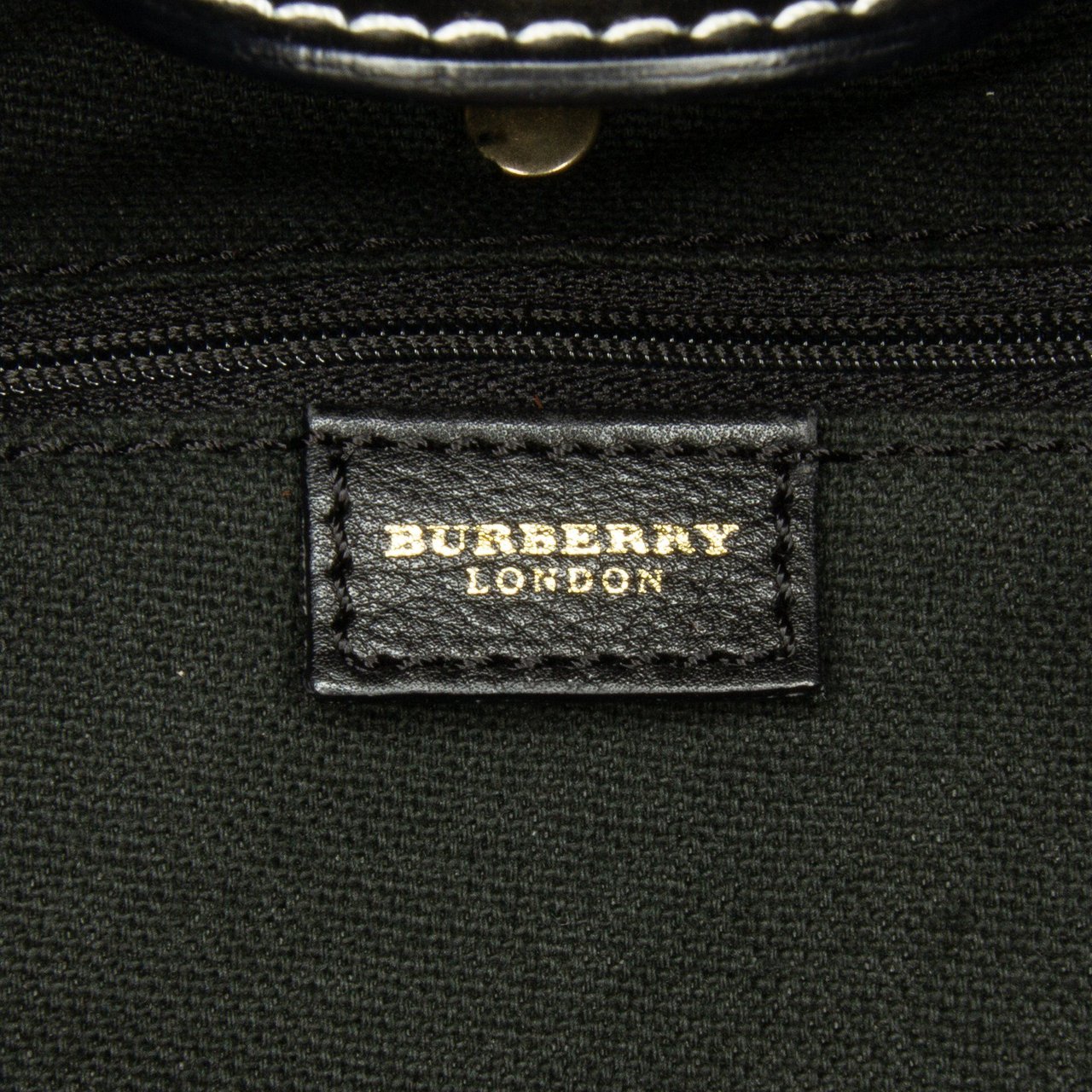 Burberry Check-Trim Leather Hobo Bag Zwart