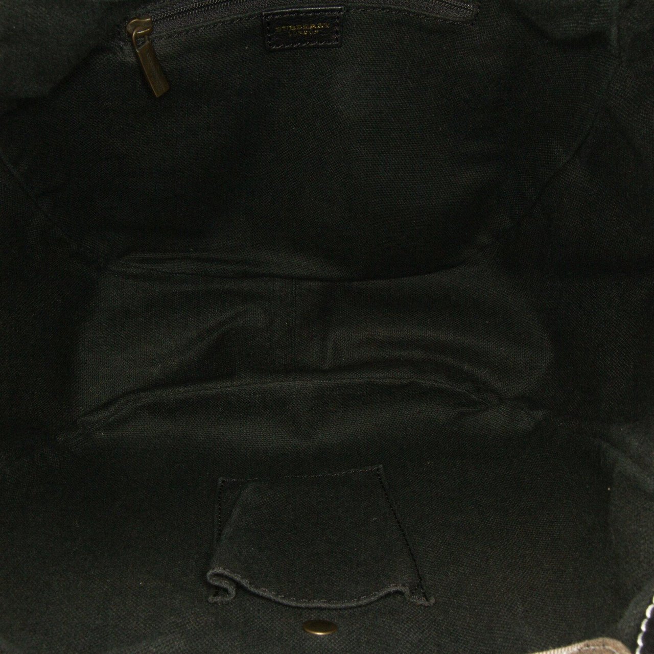 Burberry Check-Trim Leather Hobo Bag Zwart