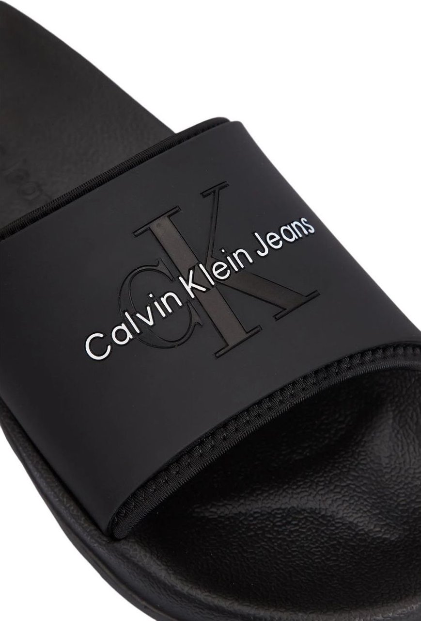 Calvin Klein Calvin Klein Heren Slipper Zwart YM0YM00361/BDS SLIDE MONOGRAM Zwart