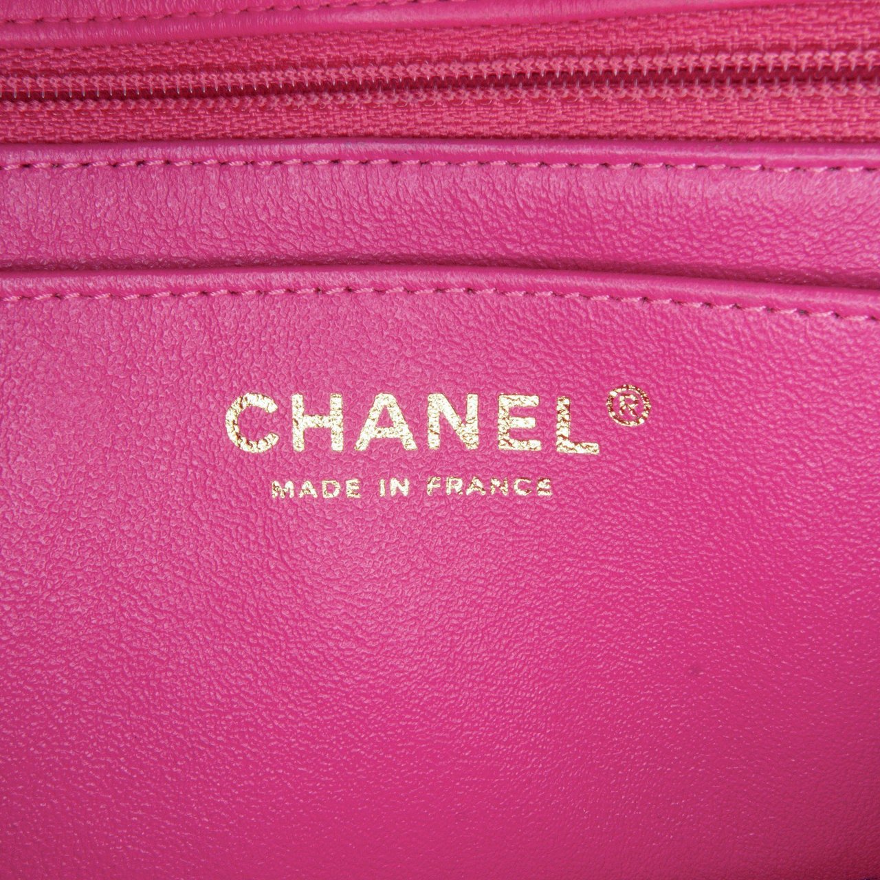 Chanel Mini Chevron Classic Lambskin Flap Roze