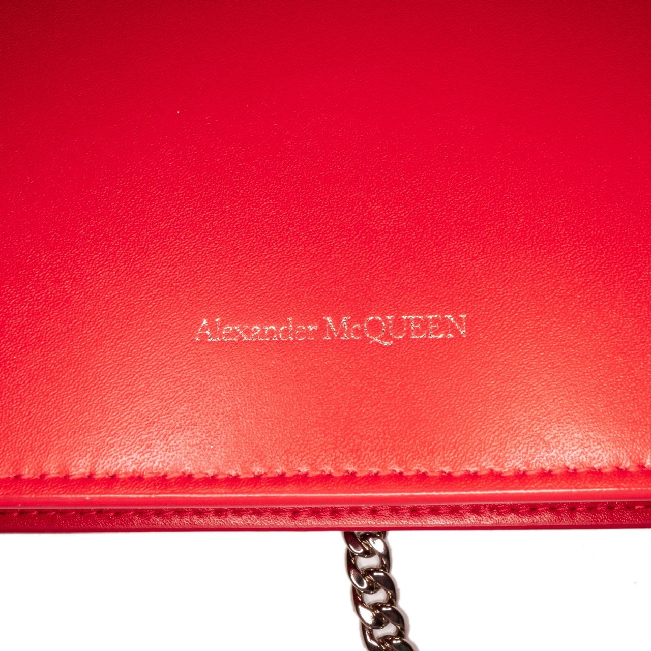 Alexander McQueen Skull Crossbody Bag Rood