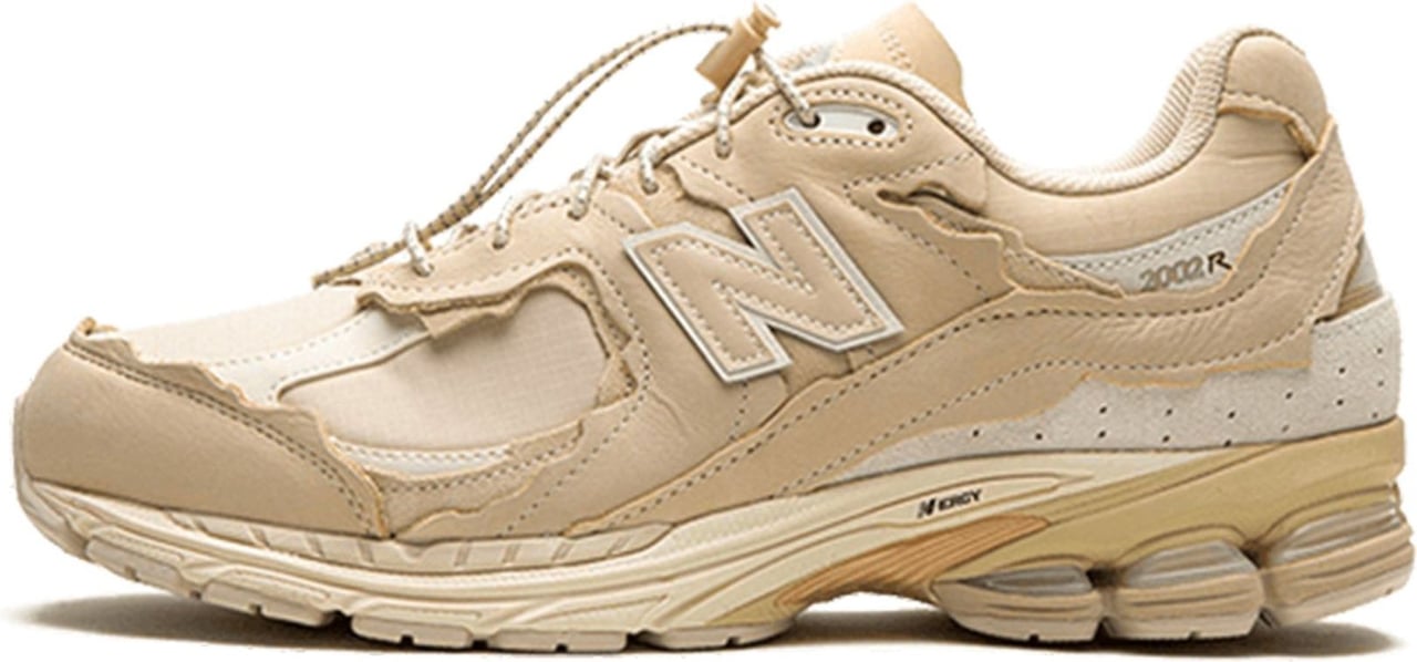 New Balance New Balance 2002R Cream Ripstop Protection Pack Divers