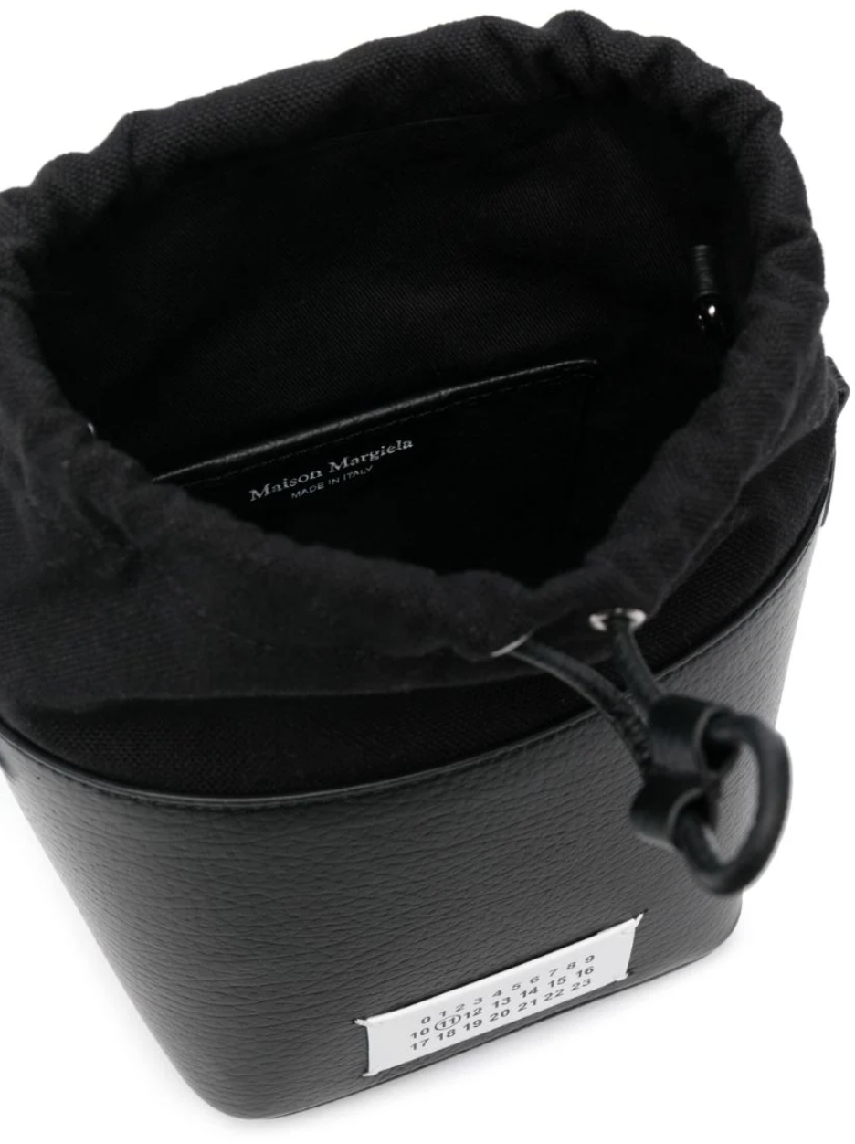 Maison Margiela 5ac Bucket Small Black Zwart