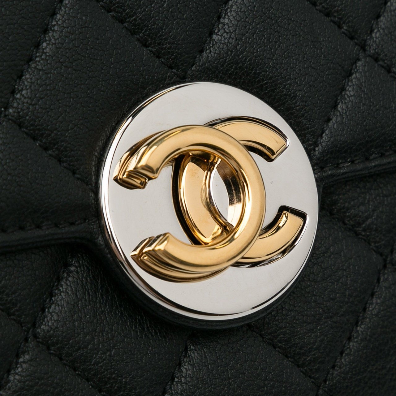 Chanel Quilted Classic Single Flap Zwart