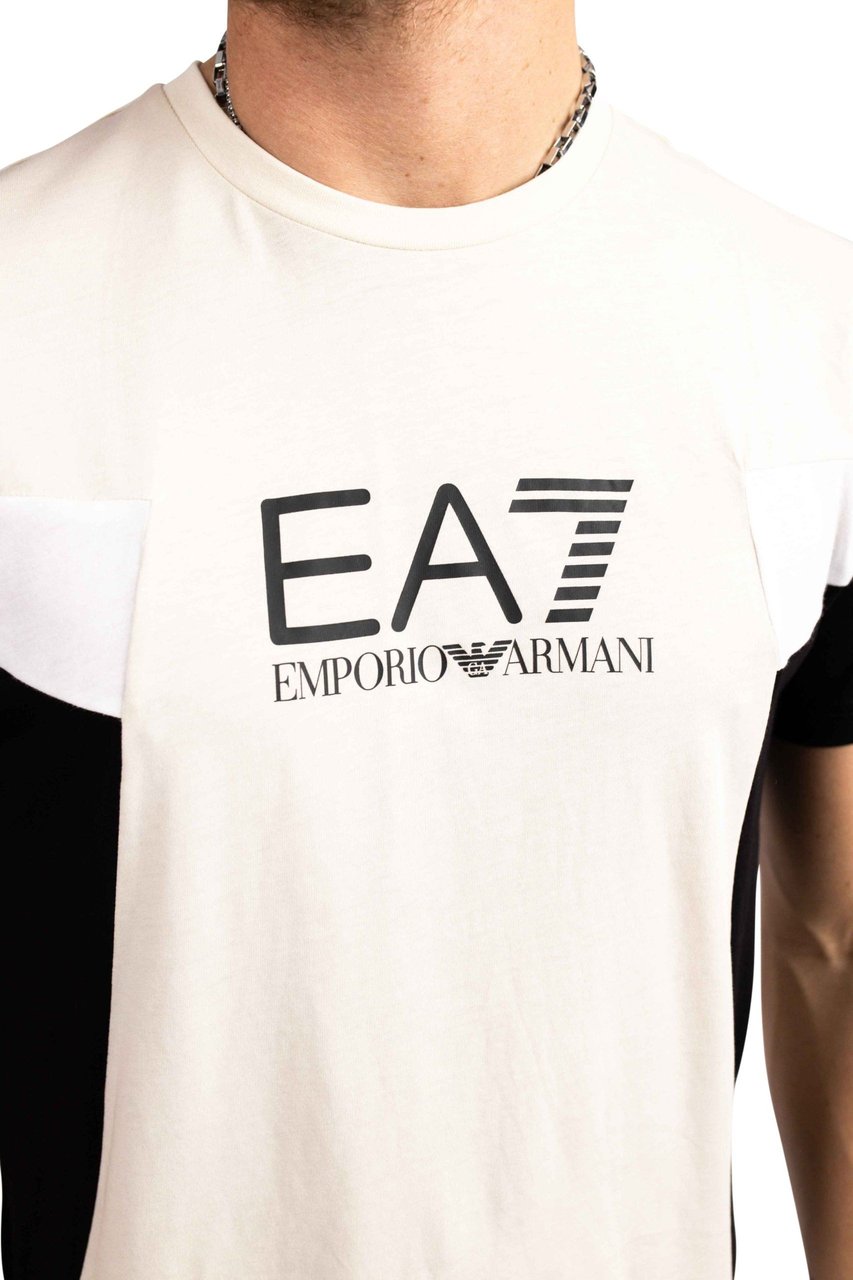 Emporio Armani EA7 Colourblock T-Shirt Heren Beige Beige