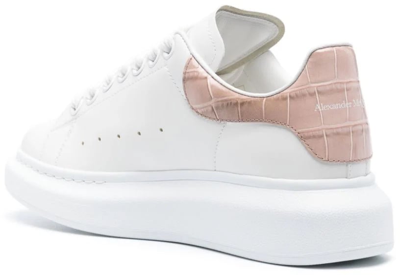 Alexander McQueen Oversized crocodile-embossed sneake | Vanaf € 550,-