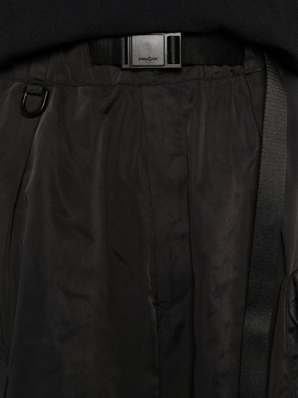 Y-3 slide-buckled cargo shorts Zwart