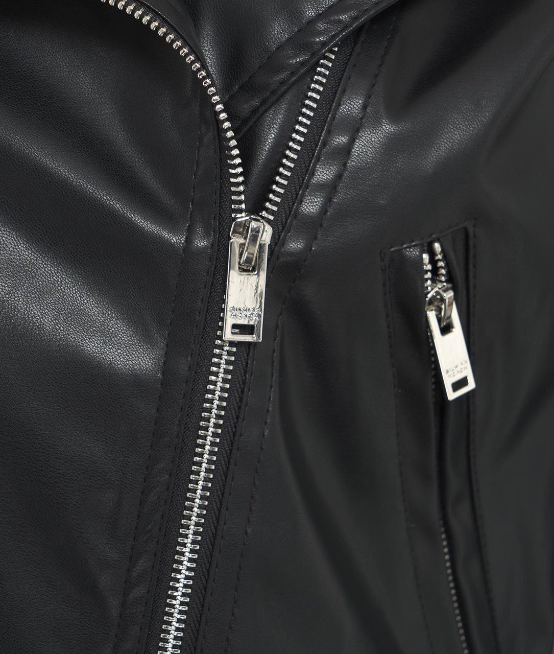 Silvian Heach Biker jacket in eco-leather Zwart