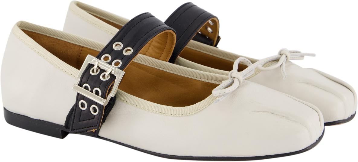 Toral Dames Astrid Loafer Wit/Zwart Wit