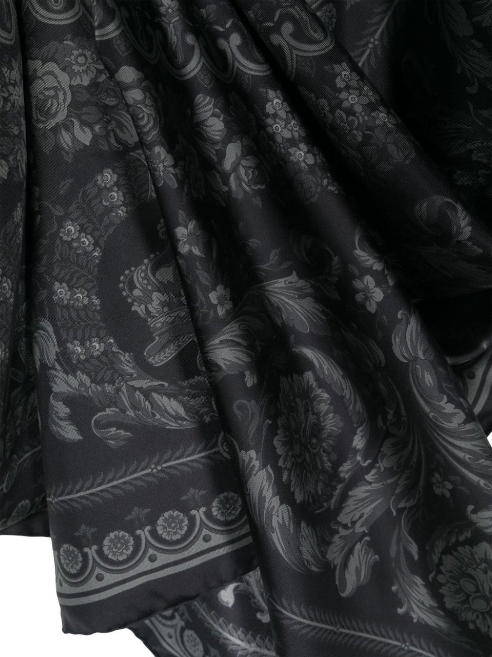Versace Scarfs Black Black Zwart