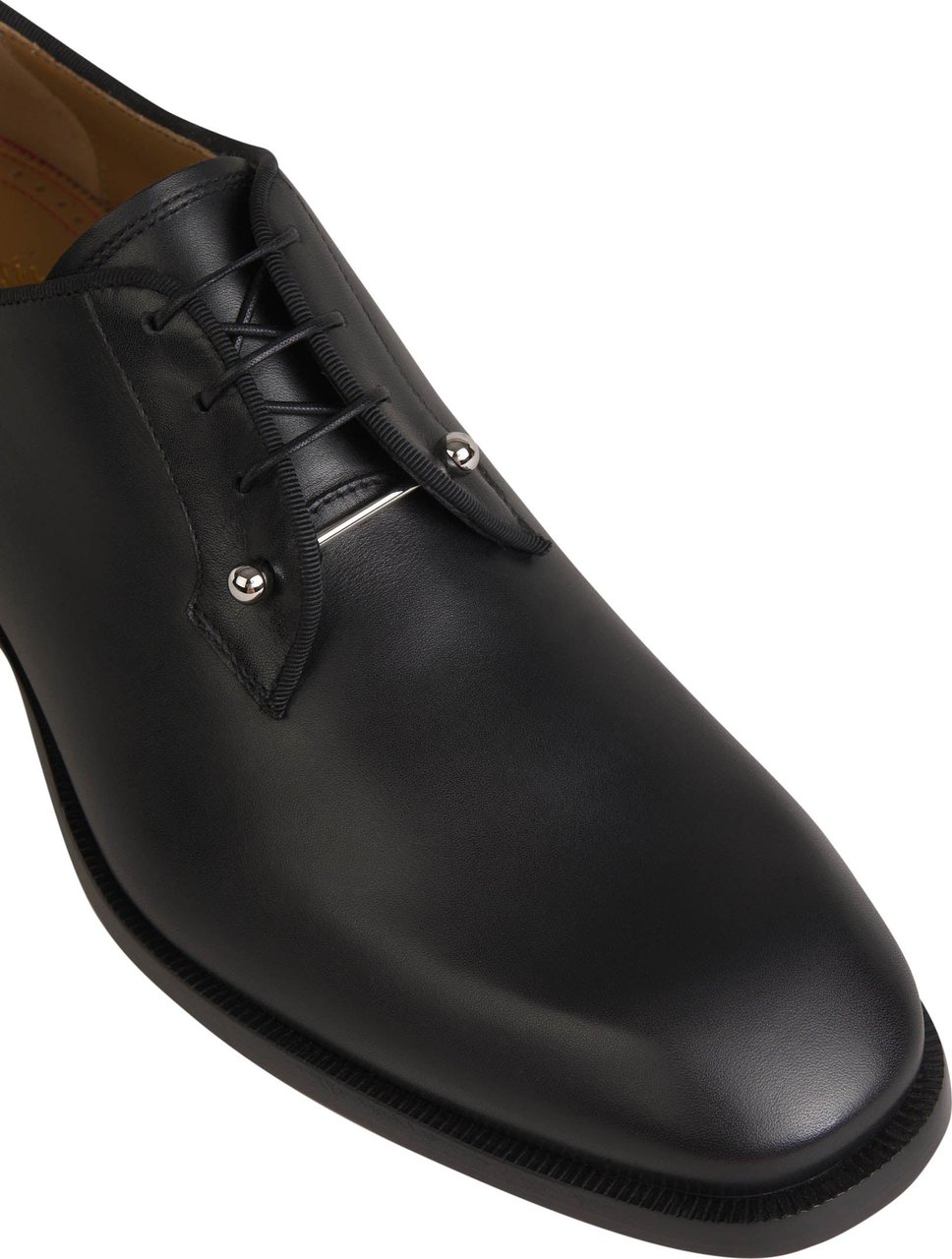 Christian Louboutin Chambeliss Leather Shoes Zwart