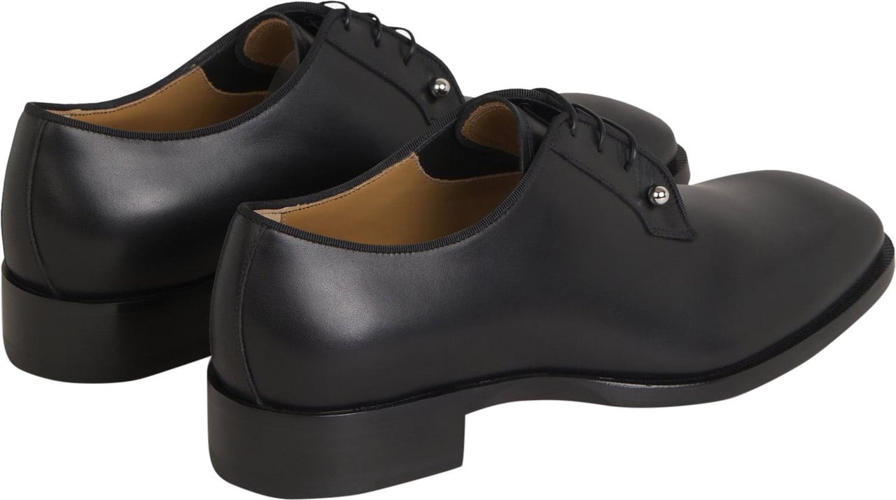 Christian Louboutin Chambeliss Leather Shoes Zwart