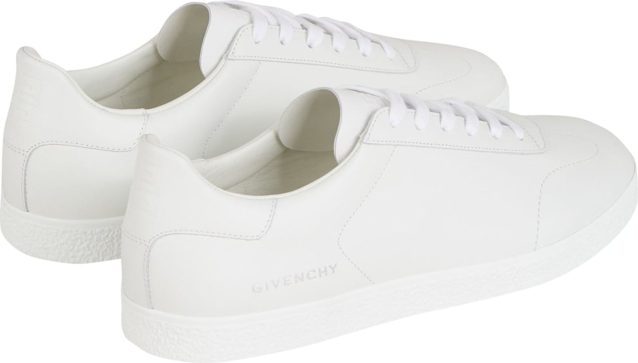 Givenchy Leather Town Sneakers Wit