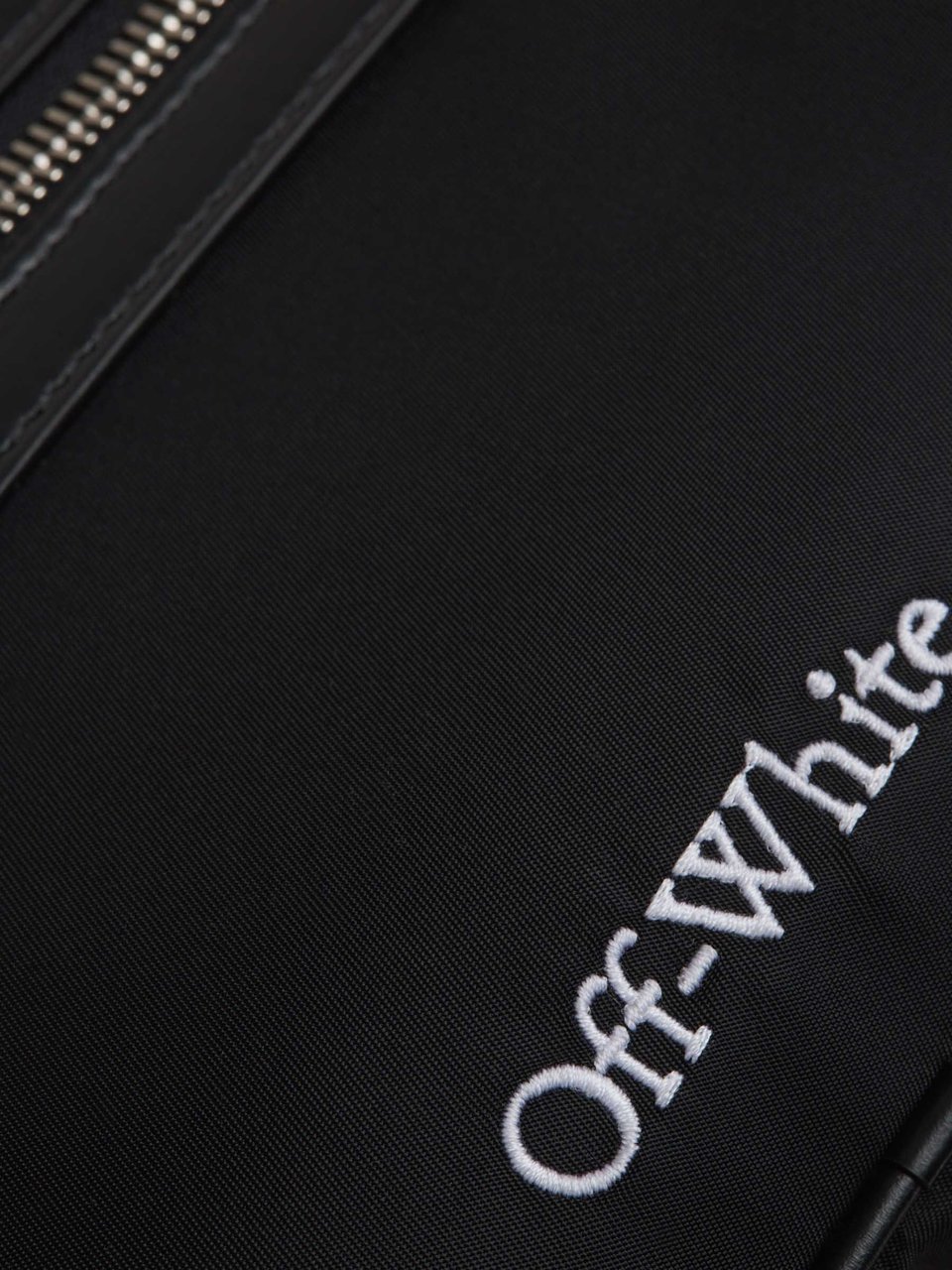 OFF-WHITE Core Camera Crossbody Bag Zwart