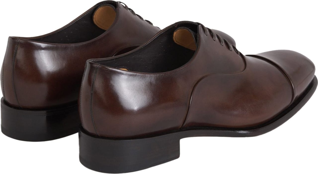 Santoni Distressed Leather Shoes Bruin