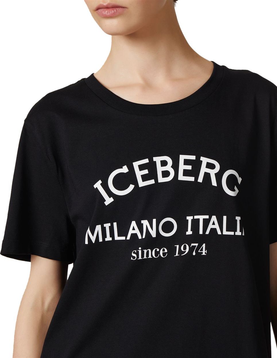 Iceberg T-shirt with institutional logo Zwart