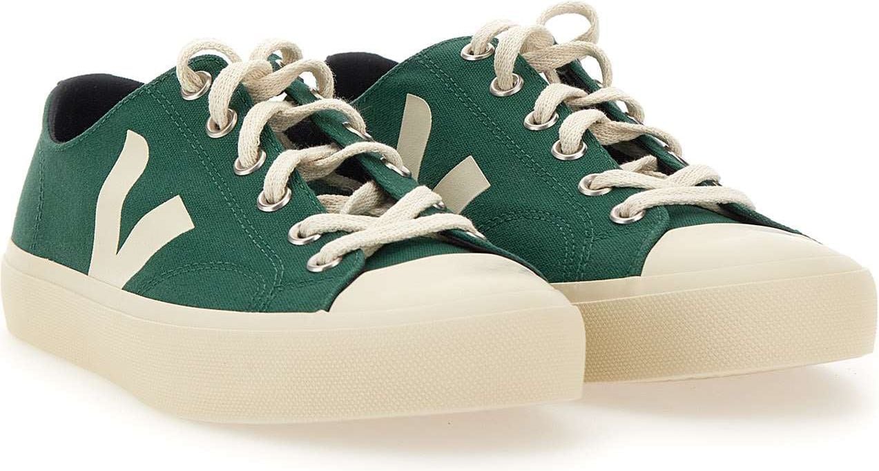 Veja Veja Sneakers Green Groen